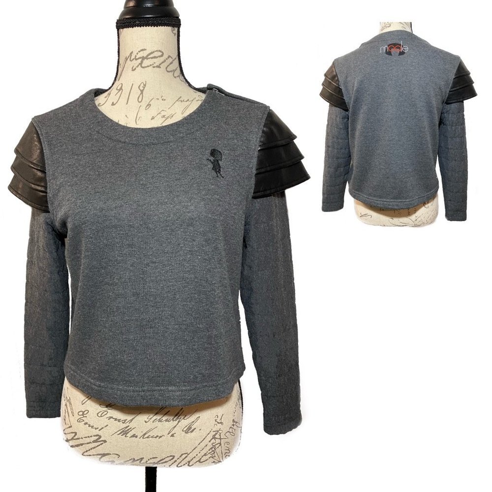 Disney Edna Mode Embroidered Faux Leather Sleeve Pullover Sweater Size XS Gray